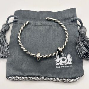 TROLLBEADS Twisted Bangle Bracelet w Two Stoppers Sz XXS LAA 925S NEW w TB Pouch